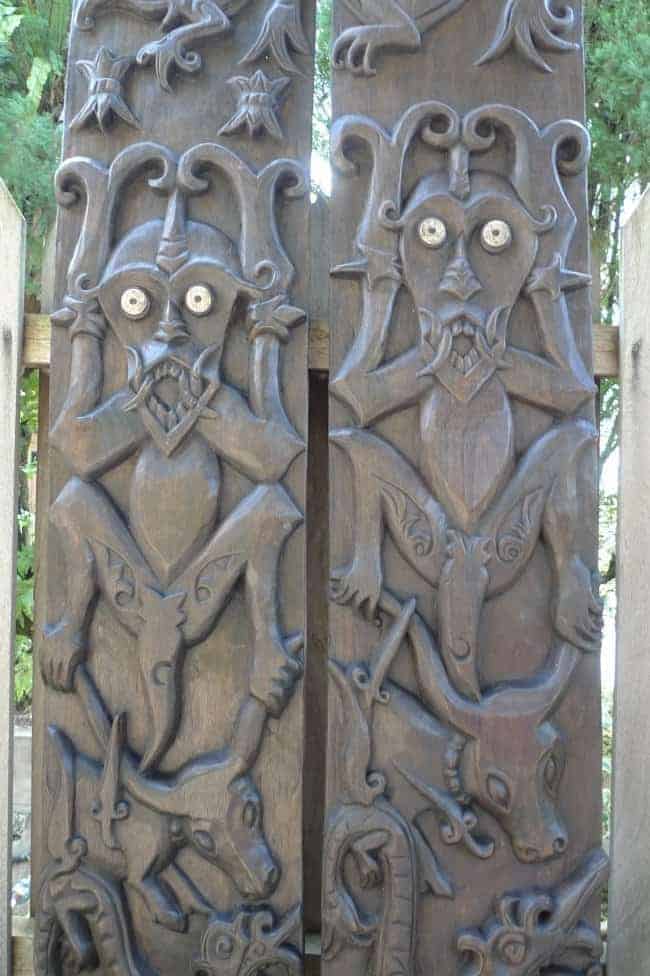 Door Statue Door Statue