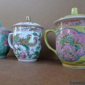 NYONYA COVERED TEACUP