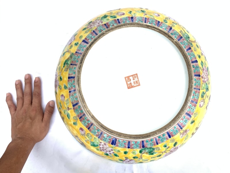 SUPERSIZE YELLOW BASIN 16.5″ HUGE Old Baba Nyonya peranakan bowl RARE SIZE DISH SUPERSIZE YELLOW BASIN 16.5″ HUGE Old Baba Nyonya peranakan bowl RARE SIZE DISH