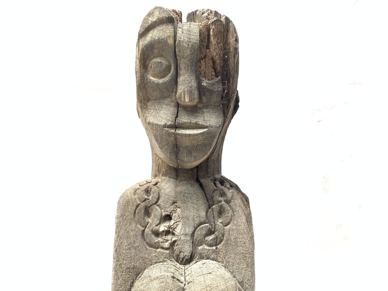 FEMALE FERTILITY GUARDIAN 1140mm POLE STATUE Aged Asian Sculpture Figure Borneo FEMALE FERTILITY GUARDIAN 1140mm POLE STATUE Aged Asian Sculpture Figure Borneo