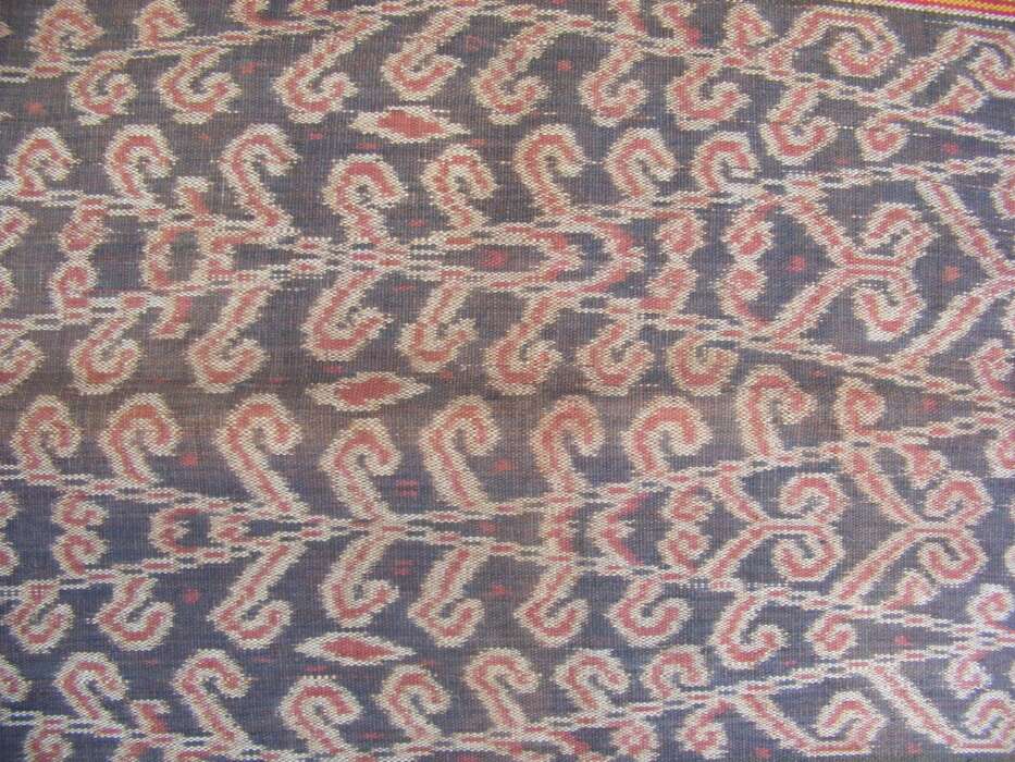 OLD Bidang RARE Creeper Motif Cultural Skirt Cloth SARONG LADIES GARMENT #5 OLD Bidang RARE Creeper Motif Cultural Skirt Cloth SARONG LADIES GARMENT #5
