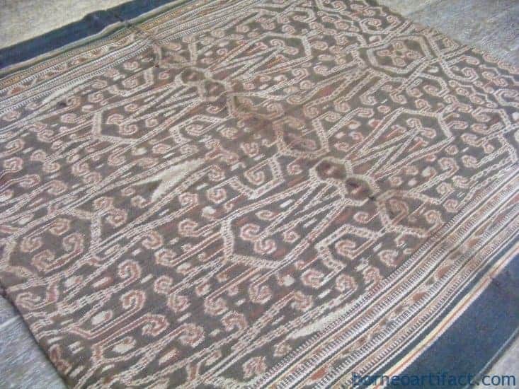 rare buah lang hawk pattern ikat bidan ritual traditional skirt sarong ladies garment #98 RAREBUAHLANGHAWKPATTERNIkatBidanRitualSKIRTSARONGLADIESGARMENT#