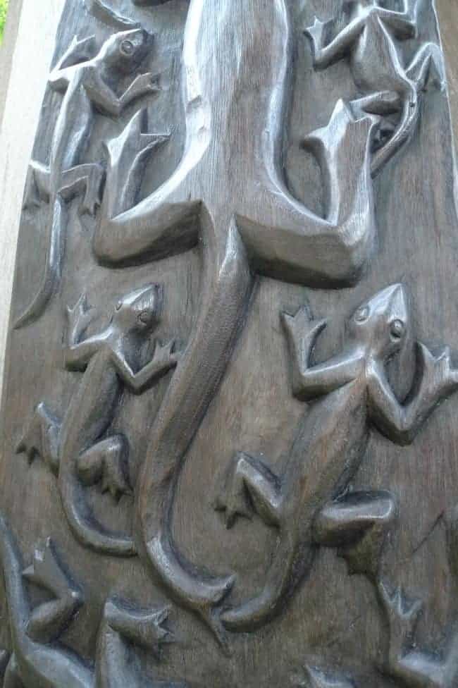 tribal motif crocodile panel 81.5″x15.7″ wood carving wall art sculpture painting TRIBALMOTIFCROCODILEPANEL.&#;.WoodCarvingWallArtSculpturePainting