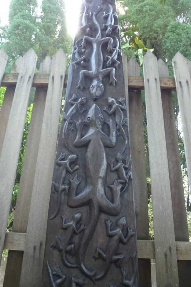 tribal motif crocodile panel 81.5″x15.7″ wood carving wall art sculpture painting TRIBALMOTIFCROCODILEPANEL.&#;.WoodCarvingWallArtSculpturePainting