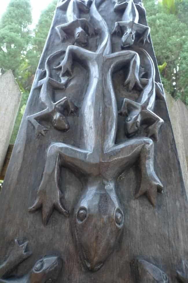 tribal motif crocodile panel 81.5″x15.7″ wood carving wall art sculpture painting TRIBALMOTIFCROCODILEPANEL.&#;.WoodCarvingWallArtSculpturePainting