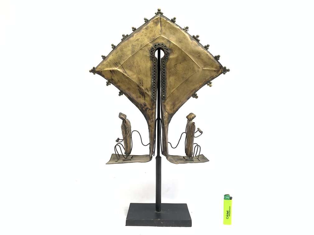 Old Jewelry (XXXL 570mm On Stand) Sumba Aristocrat Mamuli Ornament Wealth Status Brass Statue Old Jewelry (XXXL 570mm On Stand) Sumba Aristocrat Mamuli Ornament Wealth Status Brass Statue