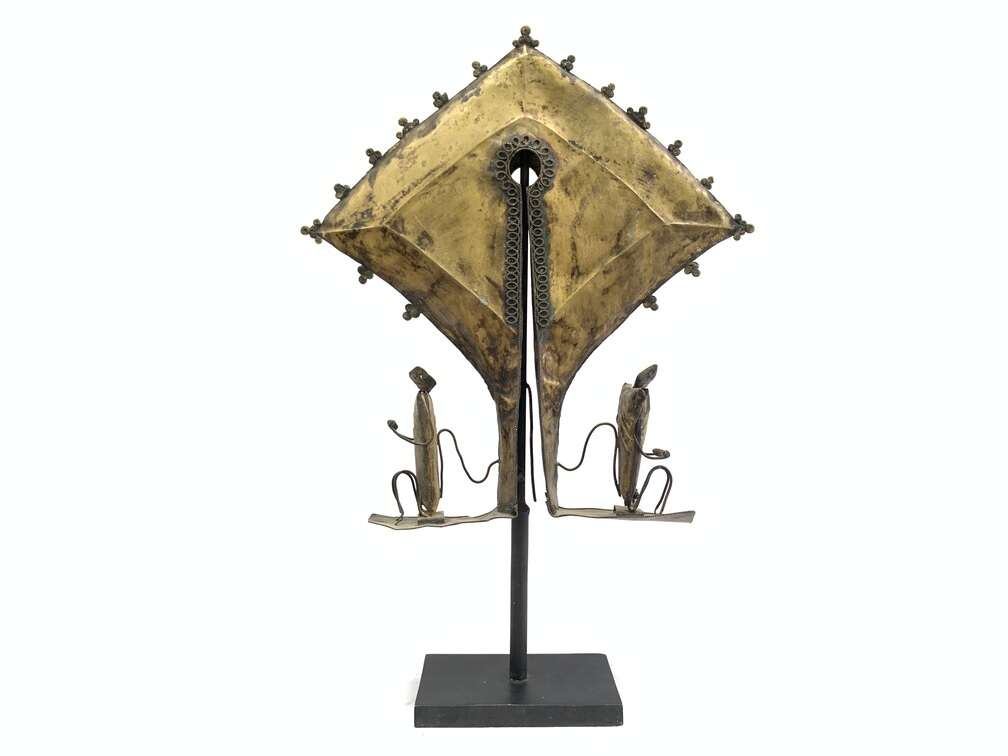 Old Jewelry (XXXL 570mm On Stand) Sumba Aristocrat Mamuli Ornament Wealth Status Brass Statue Old Jewelry (XXXL 570mm On Stand) Sumba Aristocrat Mamuli Ornament Wealth Status Brass Statue
