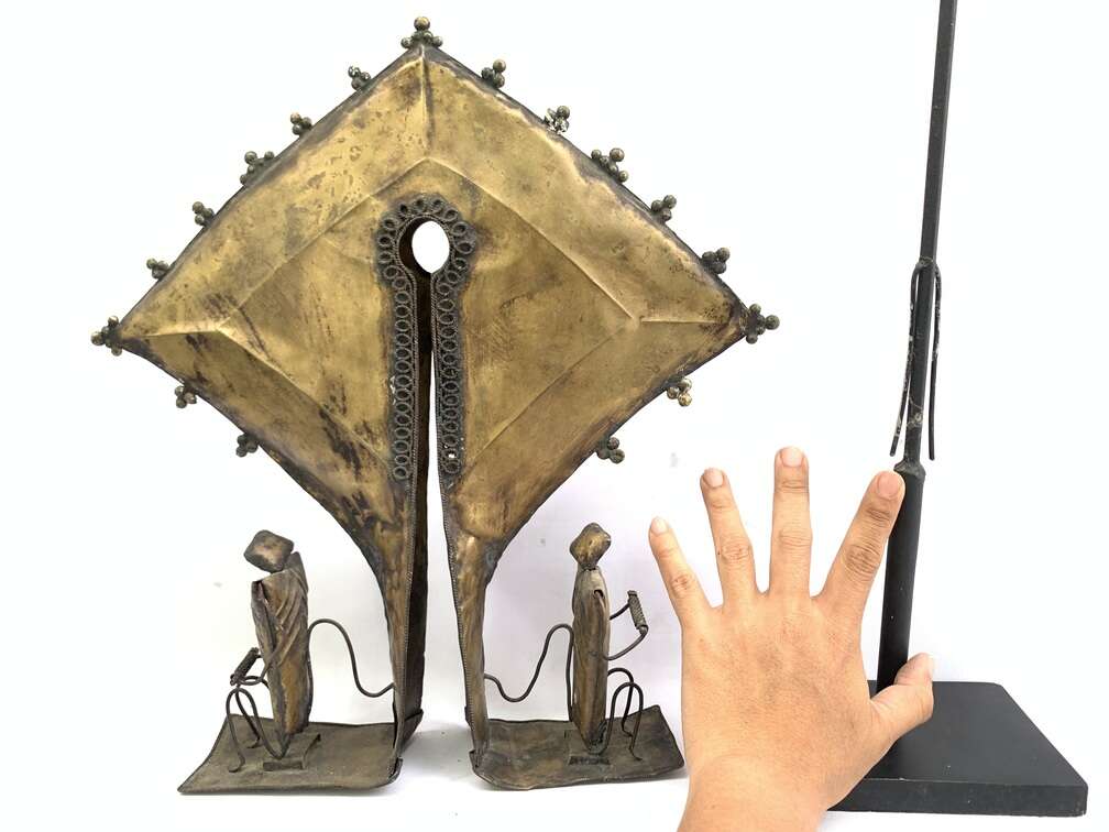 Old Jewelry (XXXL 570mm On Stand) Sumba Aristocrat Mamuli Ornament Wealth Status Brass Statue Old Jewelry (XXXL 570mm On Stand) Sumba Aristocrat Mamuli Ornament Wealth Status Brass Statue