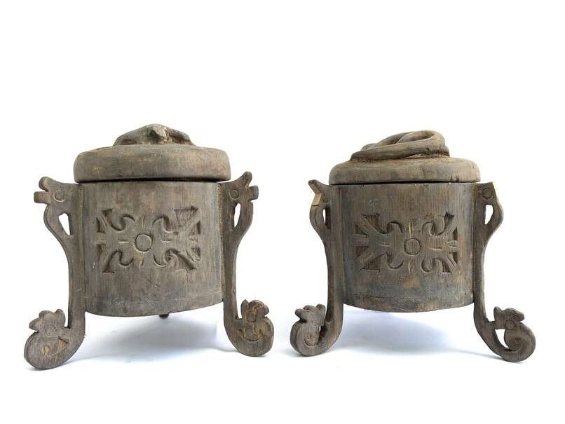 Traditional Container 180mm One Pair Tribal Box Lupong Medicine Jewelry Animal Statue Borneo Traditional Container 180mm One Pair Tribal Box Lupong Medicine Jewelry Animal Statue Borneo