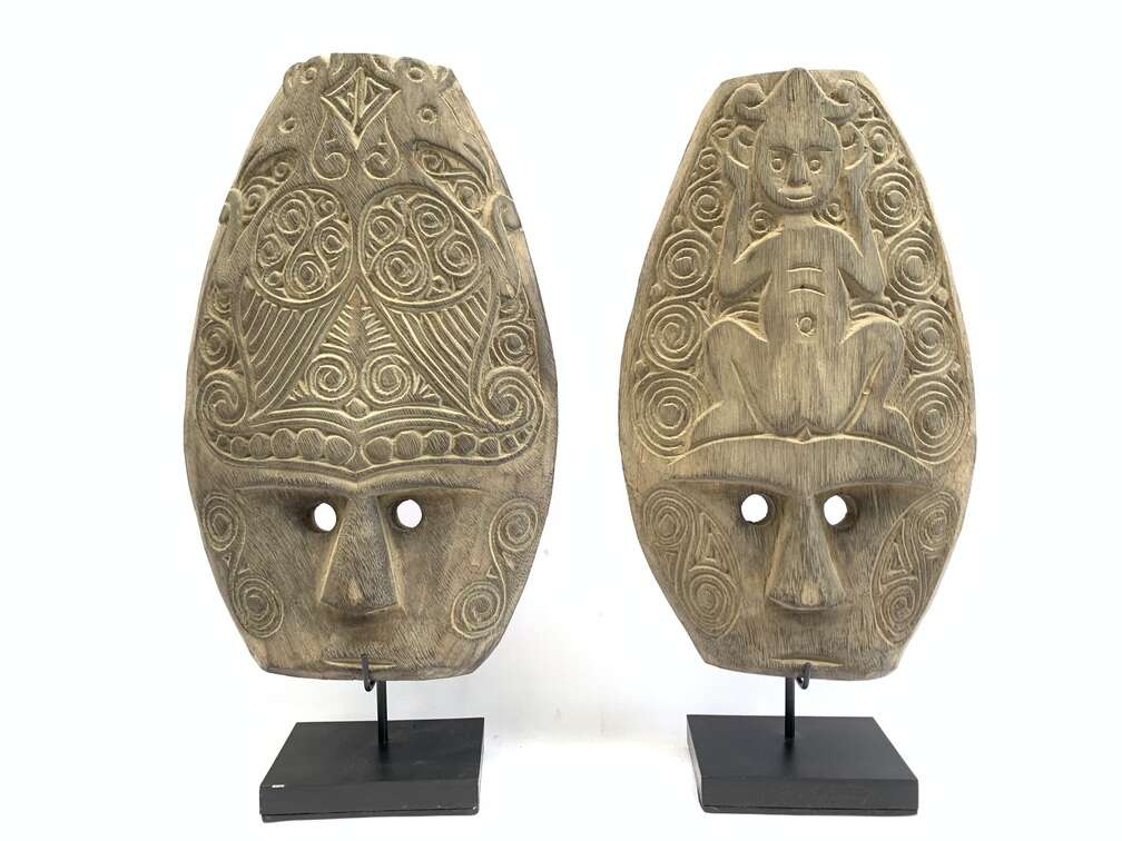Indonesian Mask (1 Pair) Male And Female Masque Sculpture Figure Statue Acacia Wood Deco Indonesian Mask (1 Pair) Male And Female Masque Sculpture Figure Statue Acacia Wood Deco