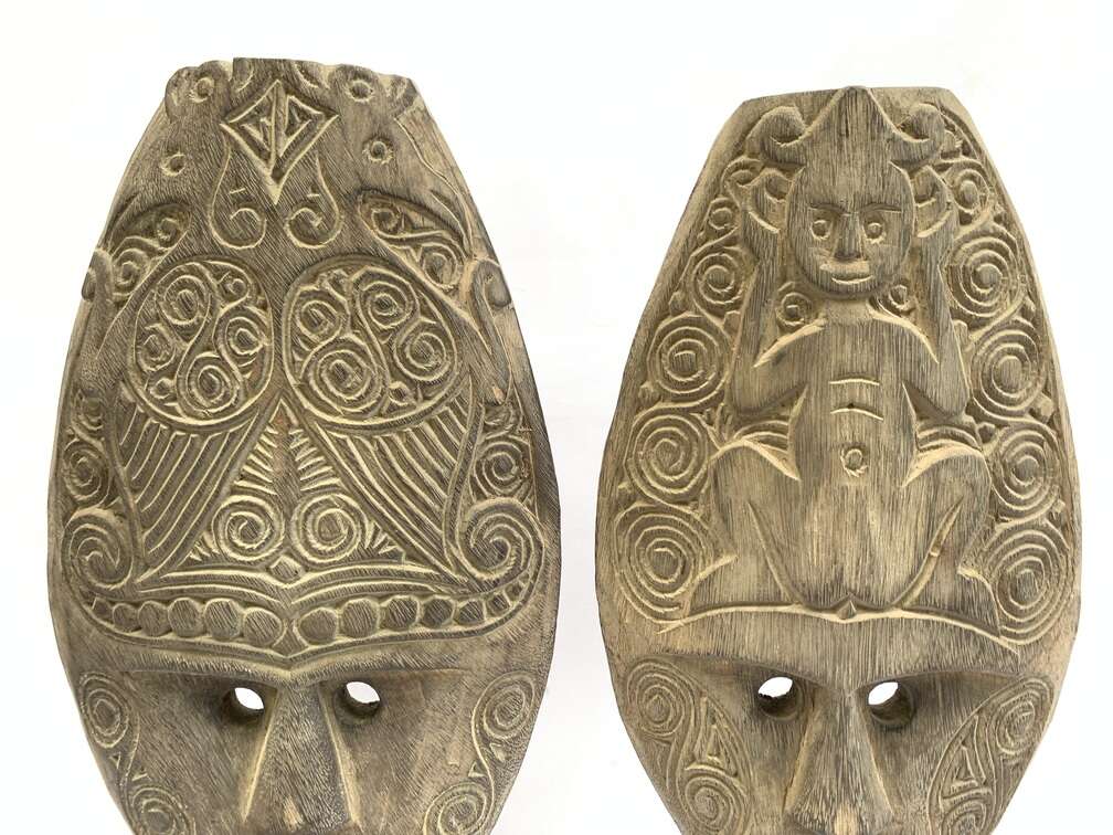 Indonesian Mask (1 Pair) Male And Female Masque Sculpture Figure Statue Acacia Wood Deco Indonesian Mask (1 Pair) Male And Female Masque Sculpture Figure Statue Acacia Wood Deco