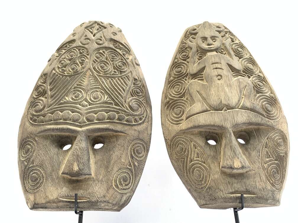 Indonesian Mask (1 Pair) Male And Female Masque Sculpture Figure Statue Acacia Wood Deco Indonesian Mask (1 Pair) Male And Female Masque Sculpture Figure Statue Acacia Wood Deco
