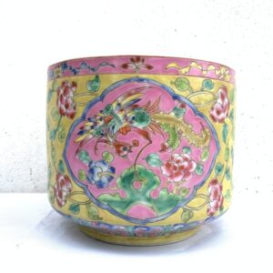 RARE BEAUTY 190mm VASE Nyonya Flower Pot Jar Ceramic Fine Art Feng Shui Planters