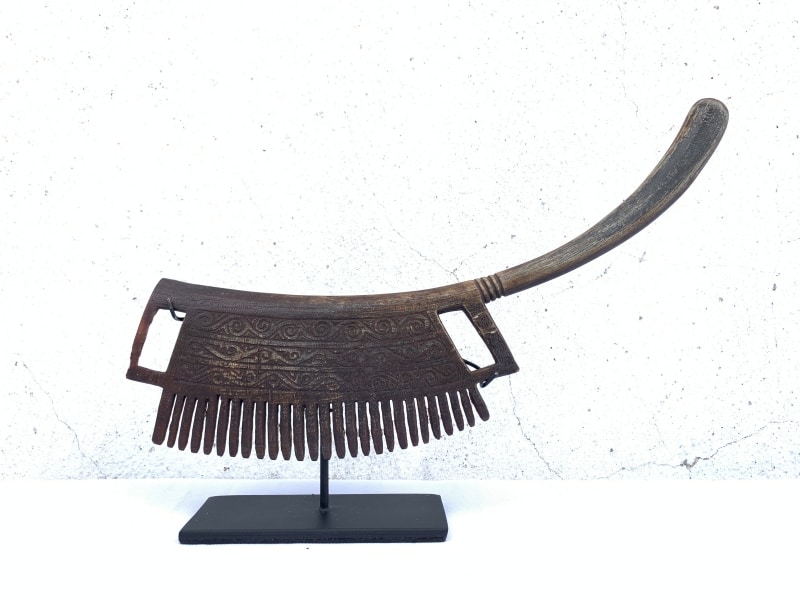 TRIBAL COMB TRIBAL COMB