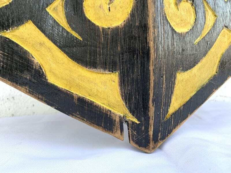 Hand Painted 1240mm Dayak Shield Ceremonial Terabai Armor Borneo Wood Carving Painting Hand Painted 1240mm Dayak Shield Ceremonial Terabai Armor Borneo Wood Carving Painting