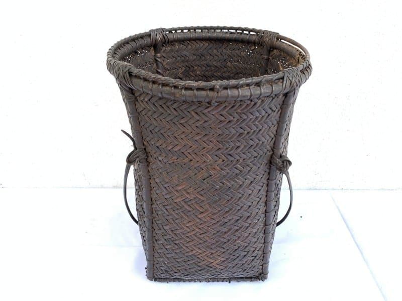 forest basket 320mm antique fiber art bakul tambok weaving woven art dayak borneo Forest Basket