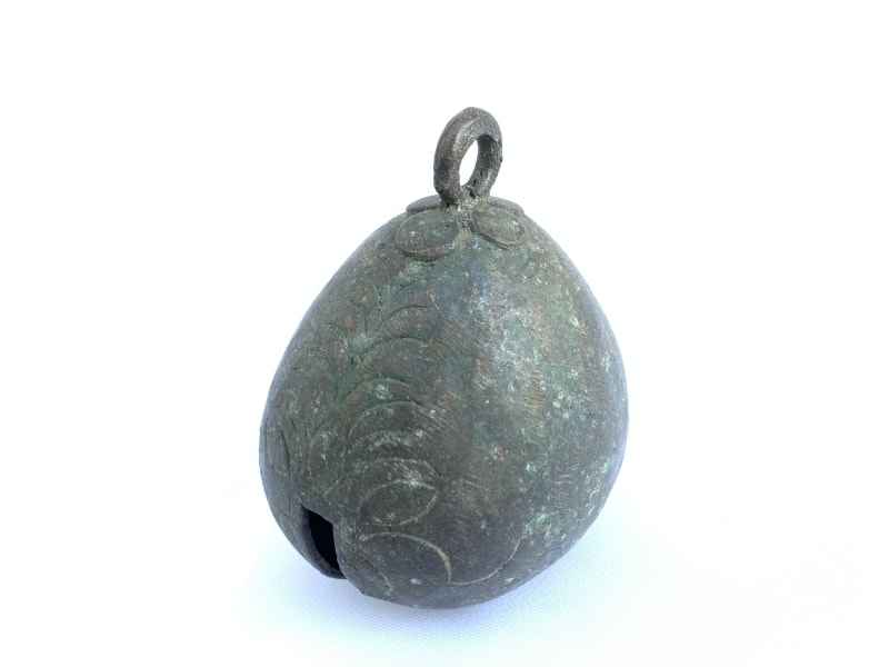 COW BELL 95mm ANTIQUE Herdsman Cattle Livestock Music Instrument Agricultural Tool Brass Cowbell COW BELL 95mm ANTIQUE Herdsman Cattle Livestock Music Instrument Agricultural Tool Brass Cowbell