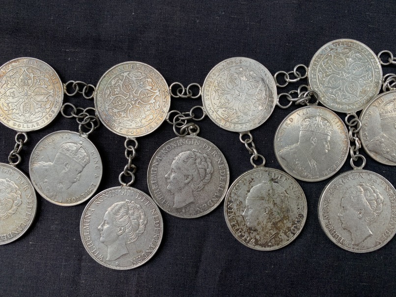 SILVER BELT 850mm( 47 pieces silver coin ) Antique Sterling Jewel Jewelry Borneo SILVER BELT 850mm( 47 pieces silver coin ) Antique Sterling Jewel Jewelry Borneo
