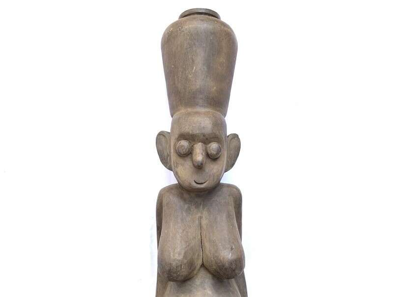 BALINESE WOMEN SCULPTURE 1200mm Bali Aga Tribe Statue Figure Figurine Jar BALINESE WOMEN SCULPTURE 1200mm Bali Aga Tribe Statue Figure Figurine Jar